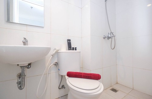 Karawang Apartment | Homey and Comfy Studio Tamansari Mahogany Apartment