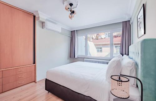 Uskudar Apartment | Homie Suites - 2br Apartment in Kuzguncuk