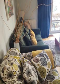 Bonnington Apartment | Hopetoun Apartment with free parking