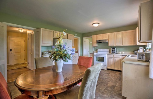 Lexington House | Horse Country House, 6 Mi to KY Horse Park!