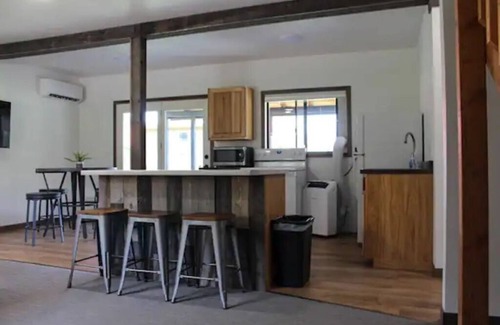Rapid City Cabin | Horse Creek Resort - Cabin 6