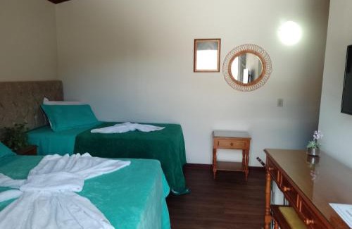 Jardim Andira Hotel | Hospedagem Virginia Bracelli