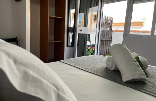 La Trinidad-San Juan y Todos los Santos Hostel | Hospedería Luís de Góngora