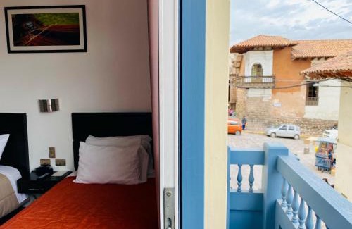Cusco Historic Center Hotel | Hostal & Apartments El Triunfo
