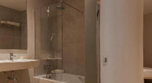 Dreta de l'Eixample House | Hostal Bcn 46