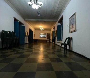 Izalco House | Hostal Casona de los Vega