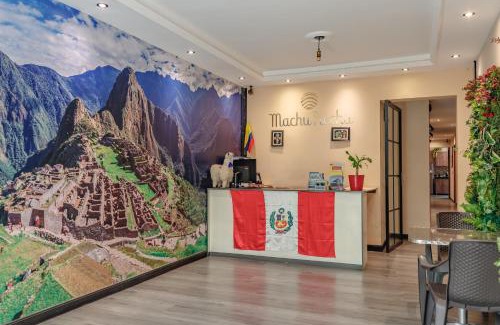 El Poblado Hotel | Hostal Machu Picchu Medellín