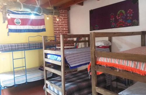 Zona Centro House | Hostal Nomada San Cristobal
