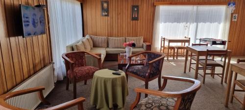 Valdivia Hotel | Hostal Prat II