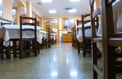 Villarreal House | Hostal Restaurante La Masía
