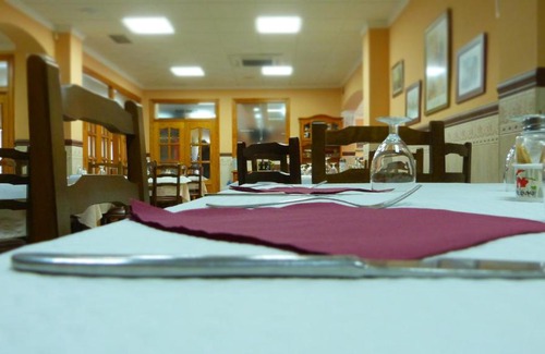 Villarreal House | Hostal Restaurante La Masía