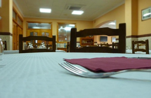 Villarreal House | Hostal Restaurante La Masía