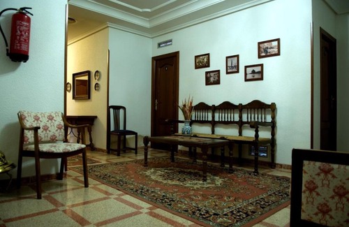 Consuegra House | Hostal San Poul