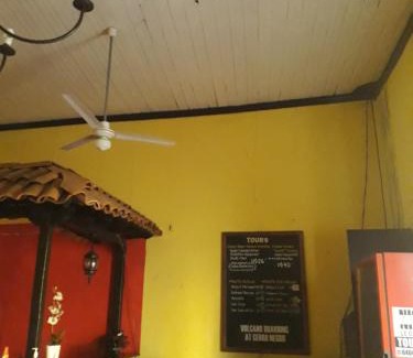 Leon Hostel | Hostal Vacaciones Nicas