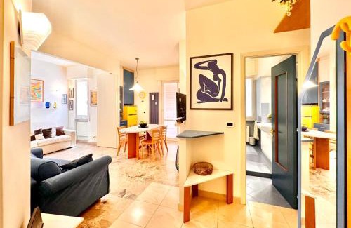 Finale Pia Apartment | Hostdomus - Navy Suite