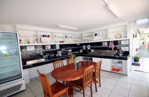 Picnic Bay Hostel | Hostel ∙ 8 guests