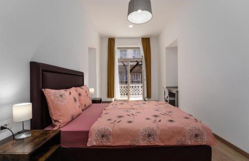 Pula Hostel | Hostel Antique