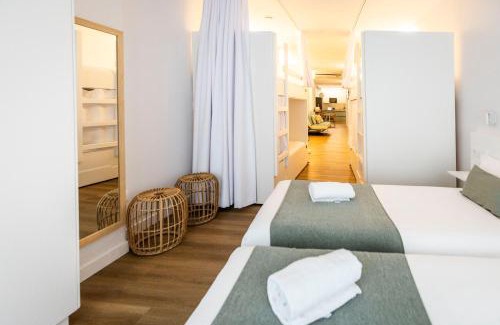 Pontevedra Old Town House | Hostel Charino
