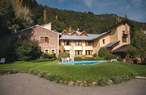 Lanin National Park Hotel | Hosteria Las Lengas by Visionnaire