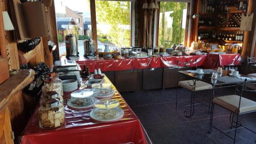 Macrozona Meseta Cerro Calafate Hotel | Hosteria Los Canelos