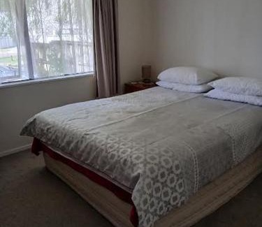 Pauanui House | Hosts on the Coast Happy Day's on the 7th