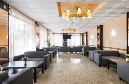 Calella Hotel | Hotel ∙ 8 guests