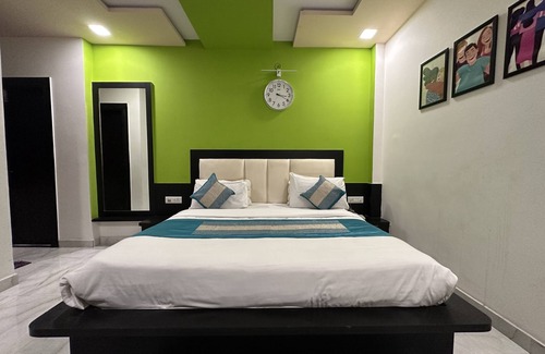 Taj Ganj Hotel | Hotel Aaradhya Residency