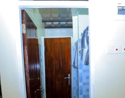 Central Kampala Hotel | Hotel Acacia View