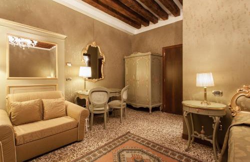 Santa Croce Hotel | Hotel Al Ponte Mocenigo
