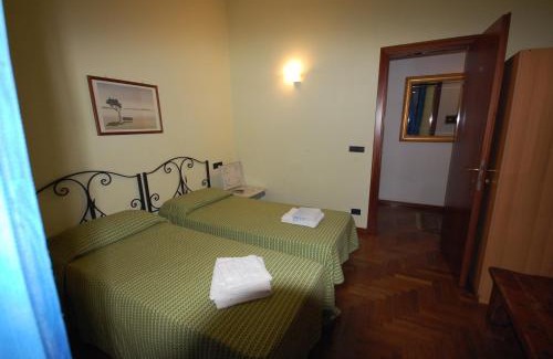 Rione XVIII Castro Pretorio Hotel | Hotel Alexis