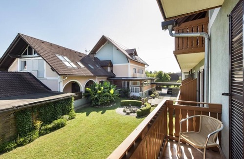 Bad Radkersburg House | Hotel Altneudörflerhof - double room, bath, WC, comfort