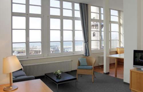 Warnemuende Hotel | Hotel Am Leuchtturm