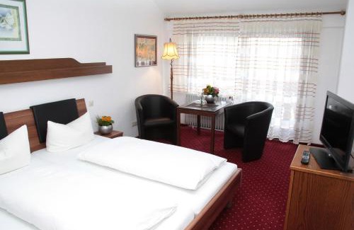 Schoenwald Hotel | Hotel an der Sonne & Restaurant Zum Schneiger