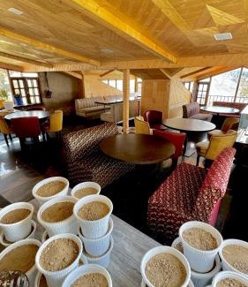Shimla Hotel | Hotel Apple Regency