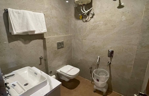 Theog Hotel | Hotel Apple View Narkanda