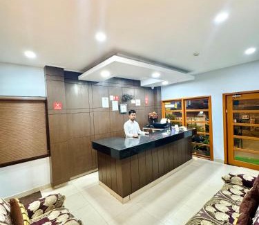 Sualkuchi Hotel | Hotel B K R Guwahati