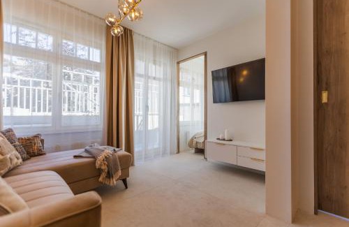 Miedzyzdroje Apartment | Hotel Bałtyk 3 Międzyzdroje by HolidayHomePL - basen, sauna, parking w cenie