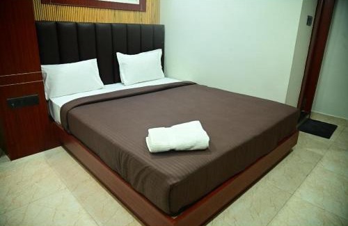 Allahabad Hotel | Hotel Baba Vishwanath Palace