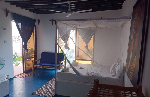 Paje Hotel | Hotel Babalao - Best WIFI in Paje