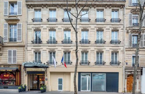 Quinze-Vingts Hotel | Hotel Camille Paris Tapestry Collection by Hilton