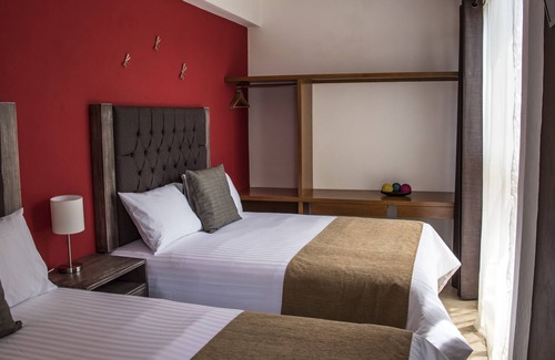 La Cruz Hotel | Hotel Casa Aurora