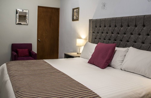 La Cruz Hotel | Hotel Casa Aurora