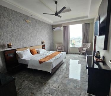 Haldwani Hotel | Hotel Cedara