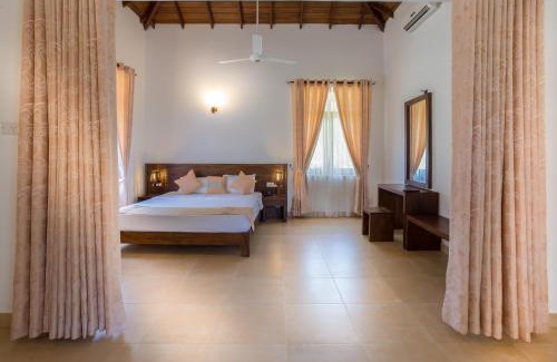 Kataragama Hotel | Hotel Chenra