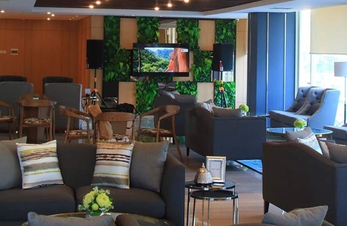 Surabaya Hotel | Hotel Dafam Pacific Caesar Surabaya