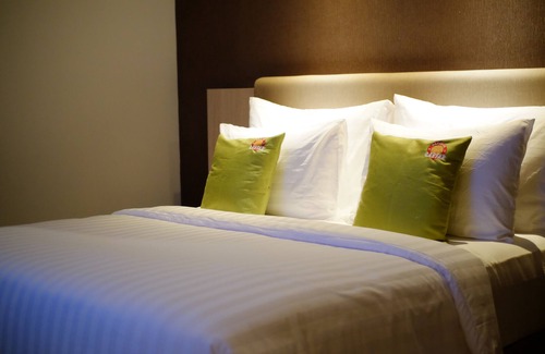 Surabaya Hotel | Hotel Dafam Pacific Caesar Surabaya