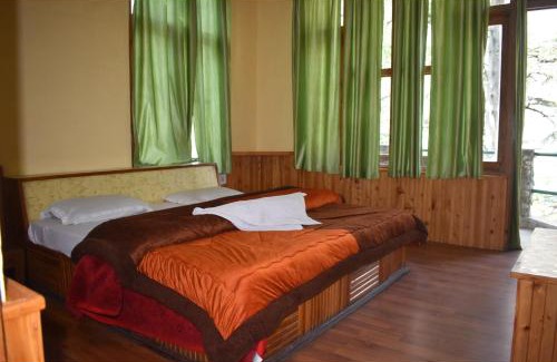 Kasol House | Hotel Deep Forest, Kullu