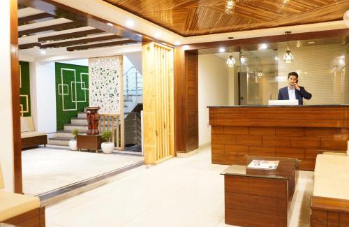 Paltan Bazaar Hotel | Hotel Doon's Pride