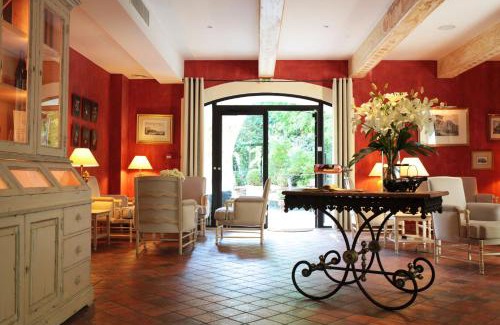 Fontaine-de-Vaucluse Hotel | Hotel du Poète