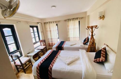 Bhaktapur Hotel | Hotel Durbar Side